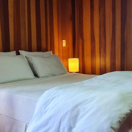 Arado 313 Suites Monte Verde  Szoba fotó