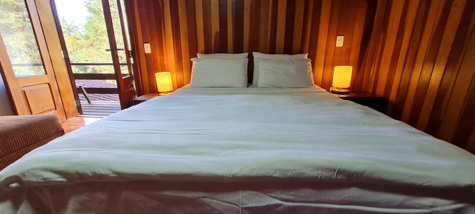 Arado 313 Suites Monte Verde  Szoba fotó