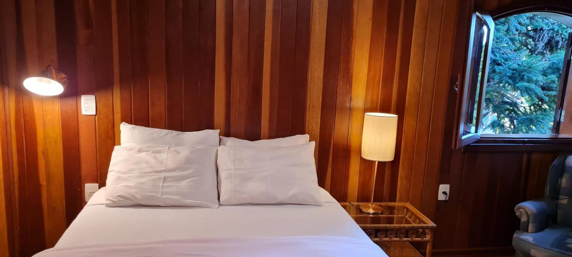 Arado 313 Suites Monte Verde  Szoba fotó